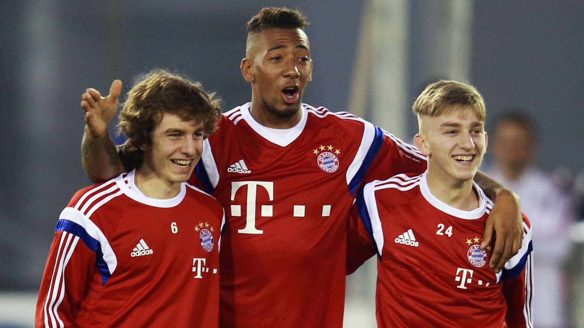 Sinan Kurt Jerome Boateng FC Bayern Bundesliga