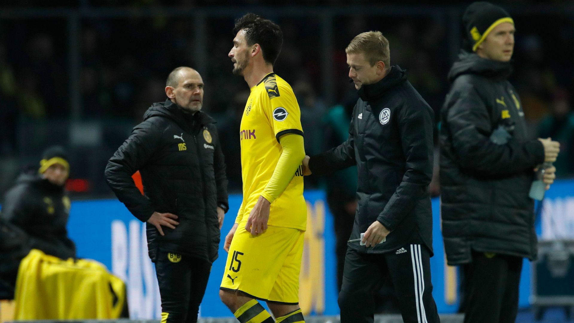 MATS HUMMELS BORUSSIA DORTMUND BUNDESLIGA 30112019