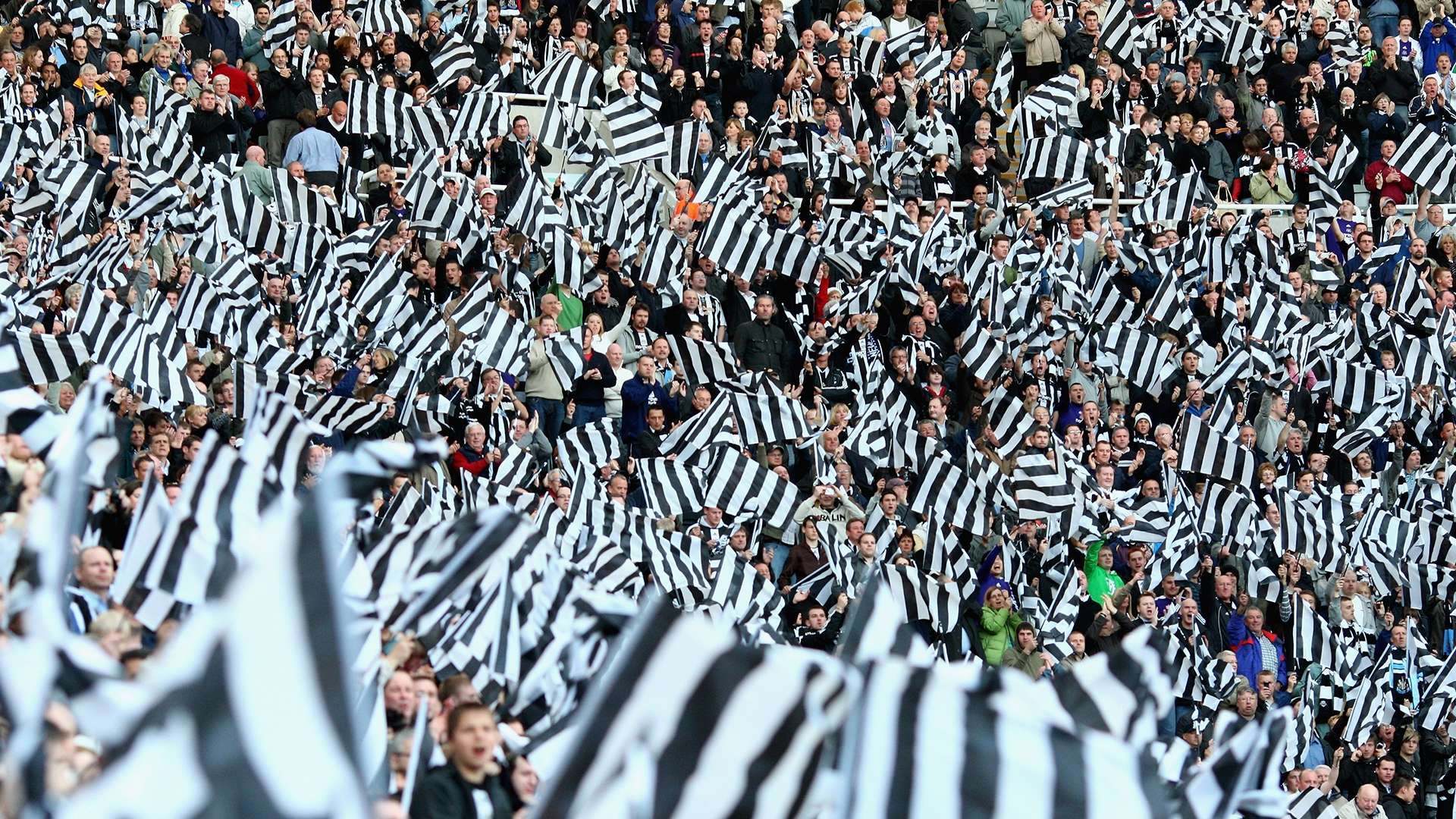 Newcastle third favourites Premier League title