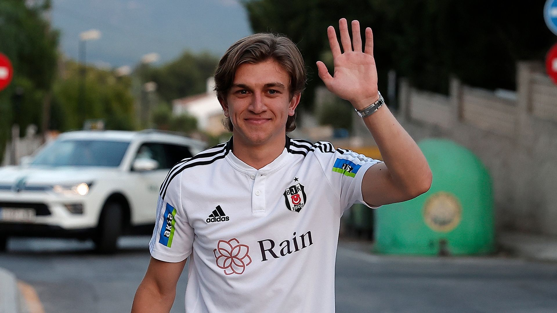 Ridvan Yilmaz from Besiktas to Rangers 2022