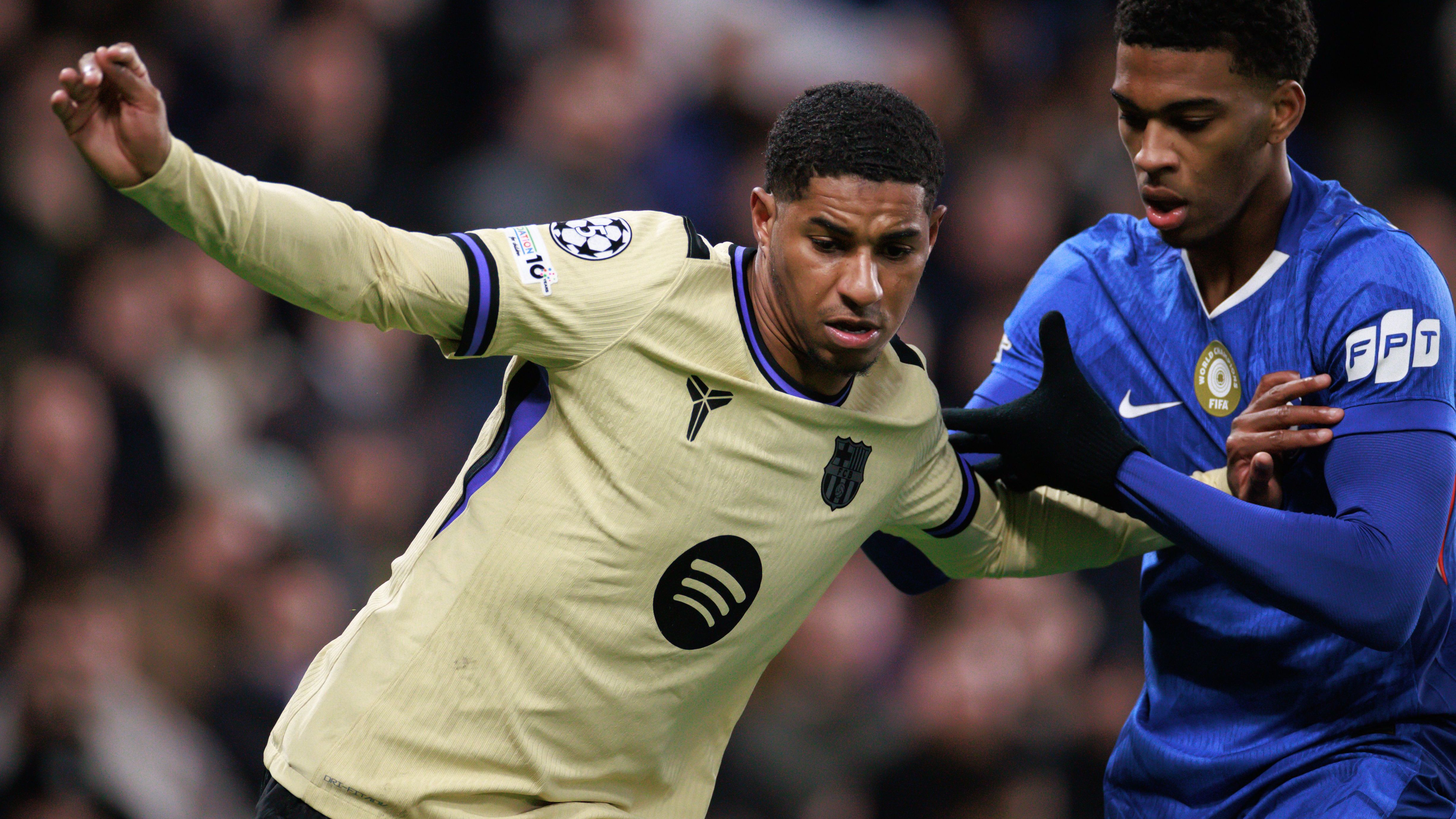 Marcus Rashford Josh Acheampong Chelsea v Barcelona