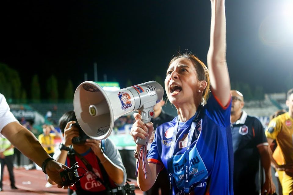 นวลพรรณ ล่ำซำ