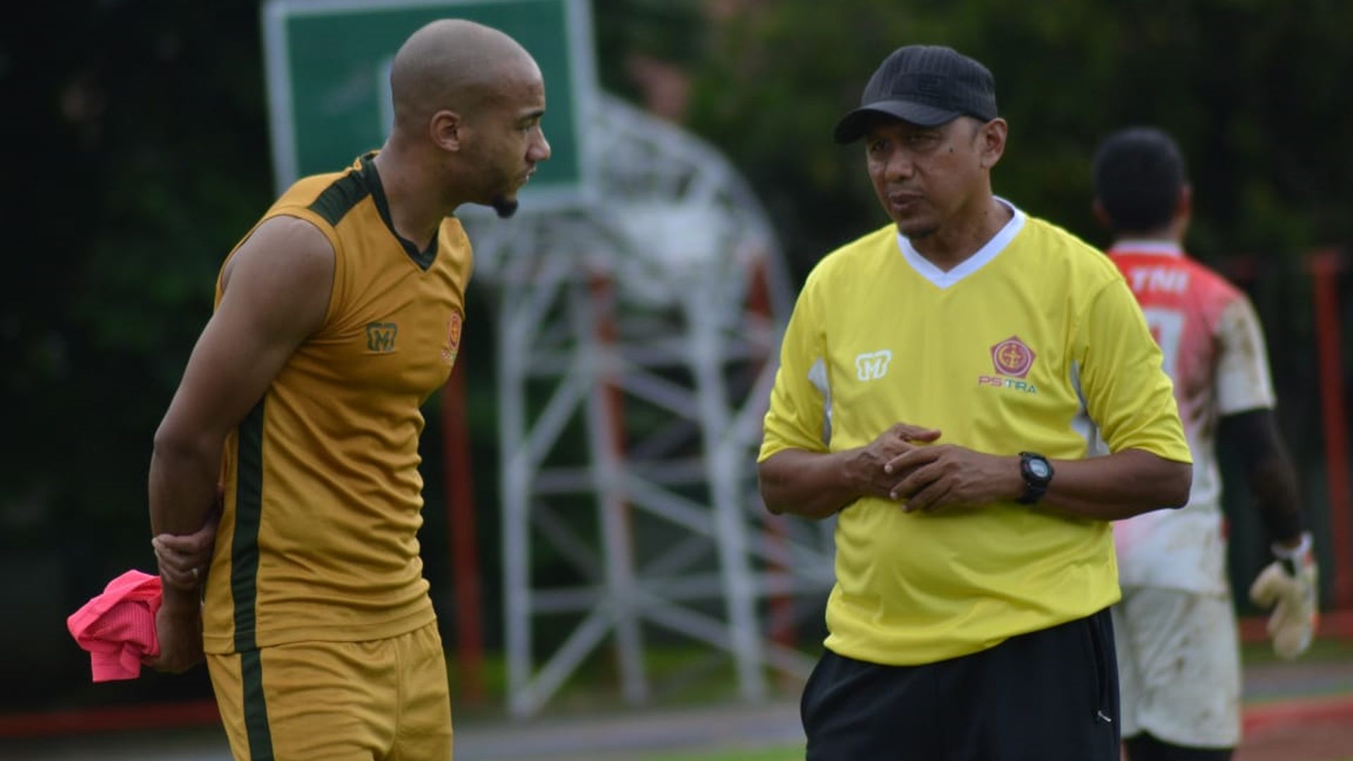 Loris Arnaud & Rahmad Darmawan - PS TIRA