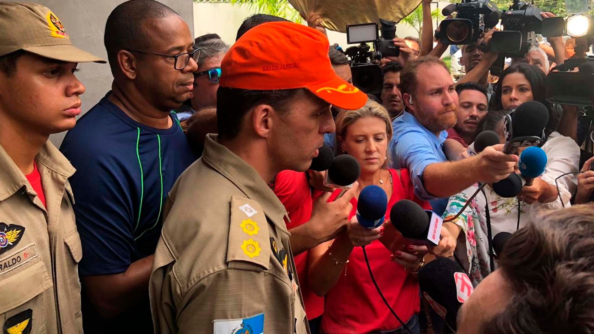 CT Ninho do Urubu Incêndio Cel Renault 08 02 19