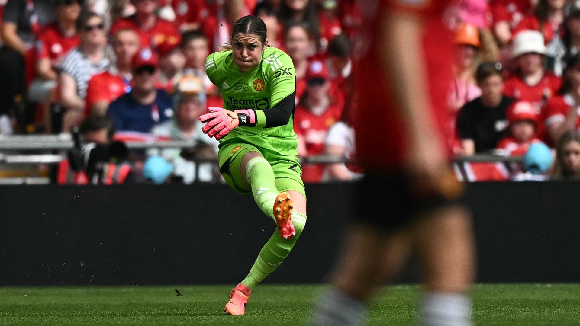 Mary Earps Manchester United 2023-24