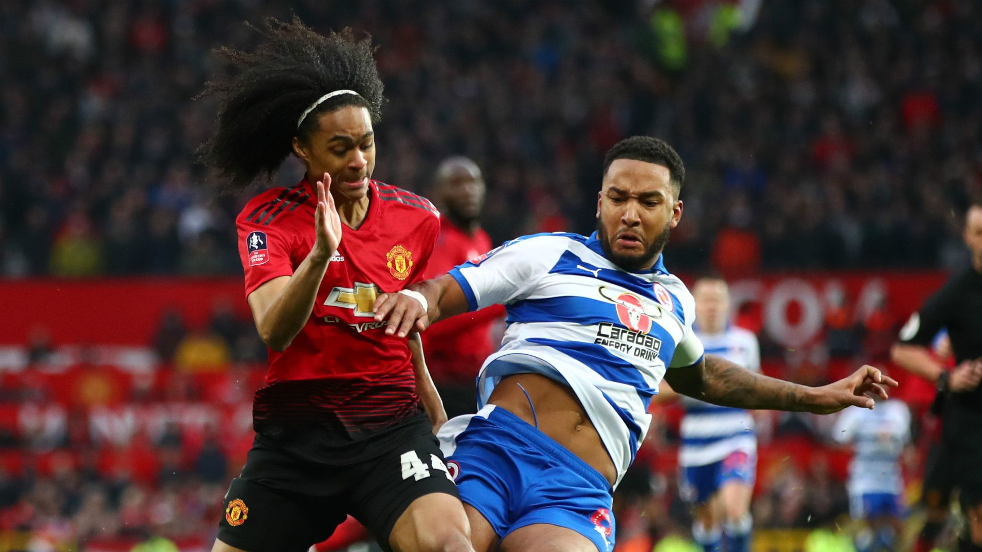 Tahith Chong Manchester United 2018-19