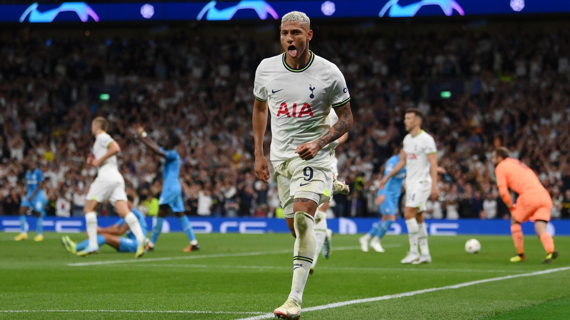 Richarlison Spurs 2022-23 UCL