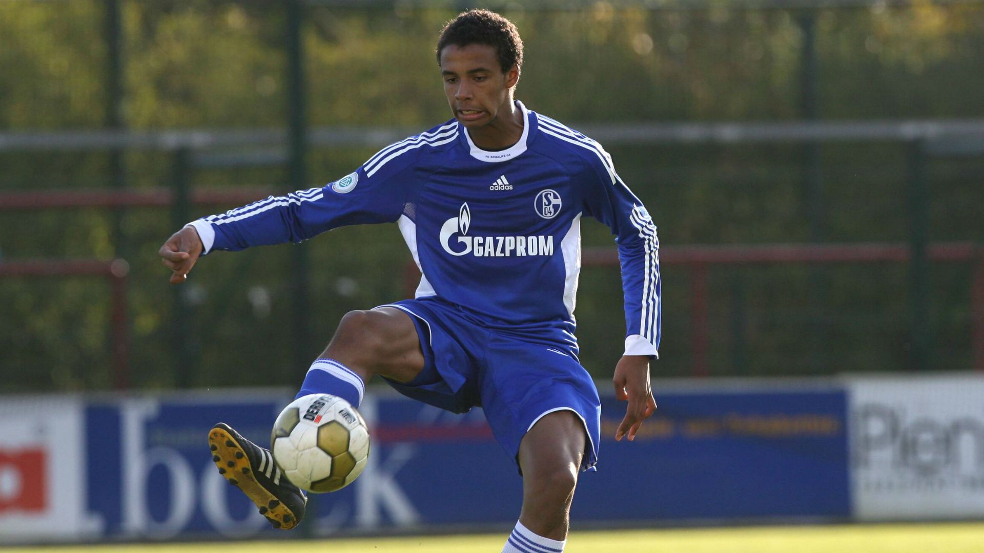 GER ONLY Joel Matip Schalke 04 2008