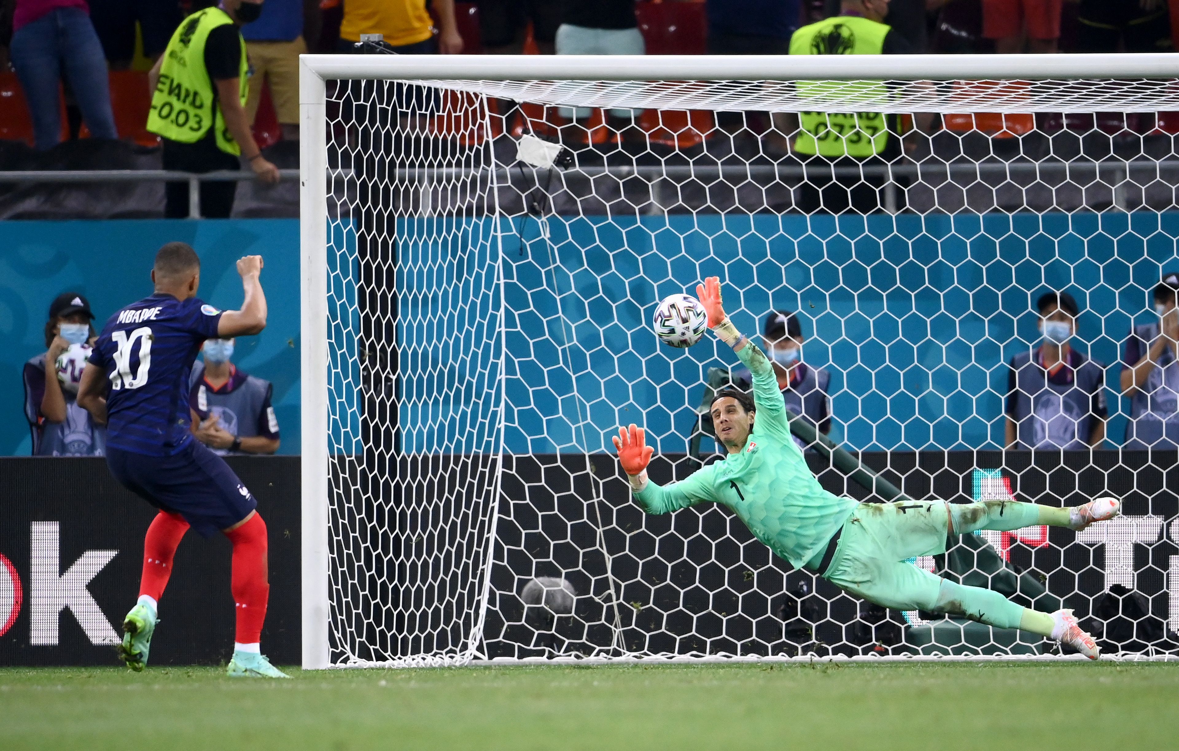 Mbappé face à la Suisse