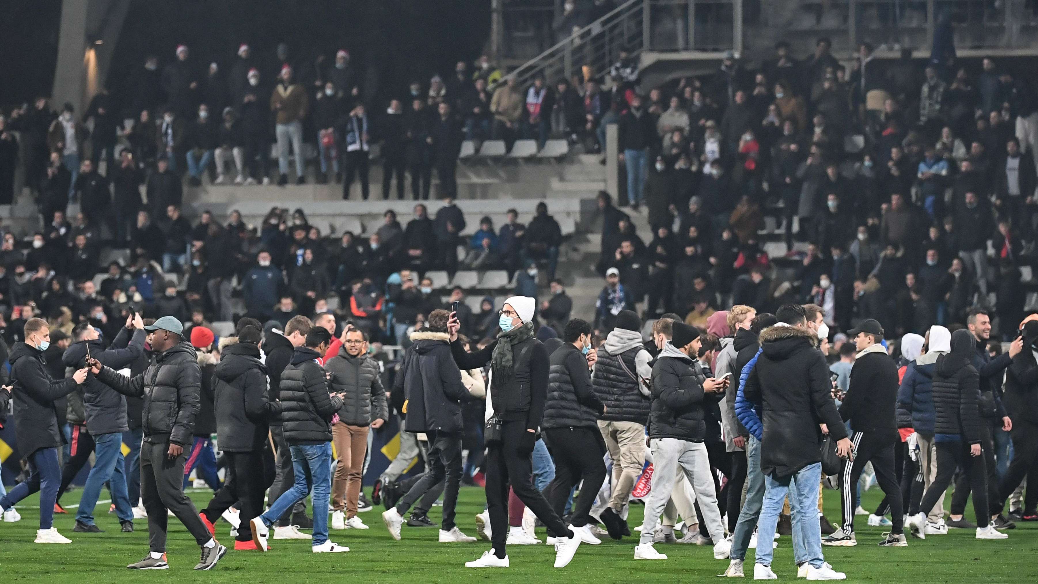 PARIS FC-LYON