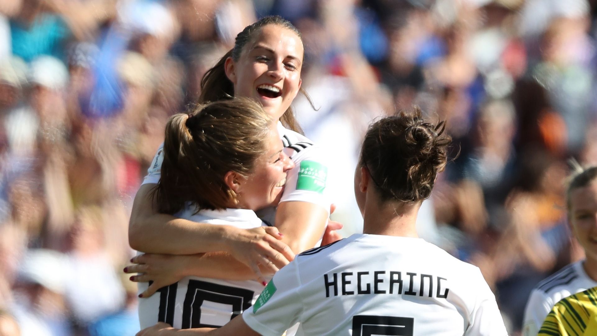 Germany women celebrate vs South Africa