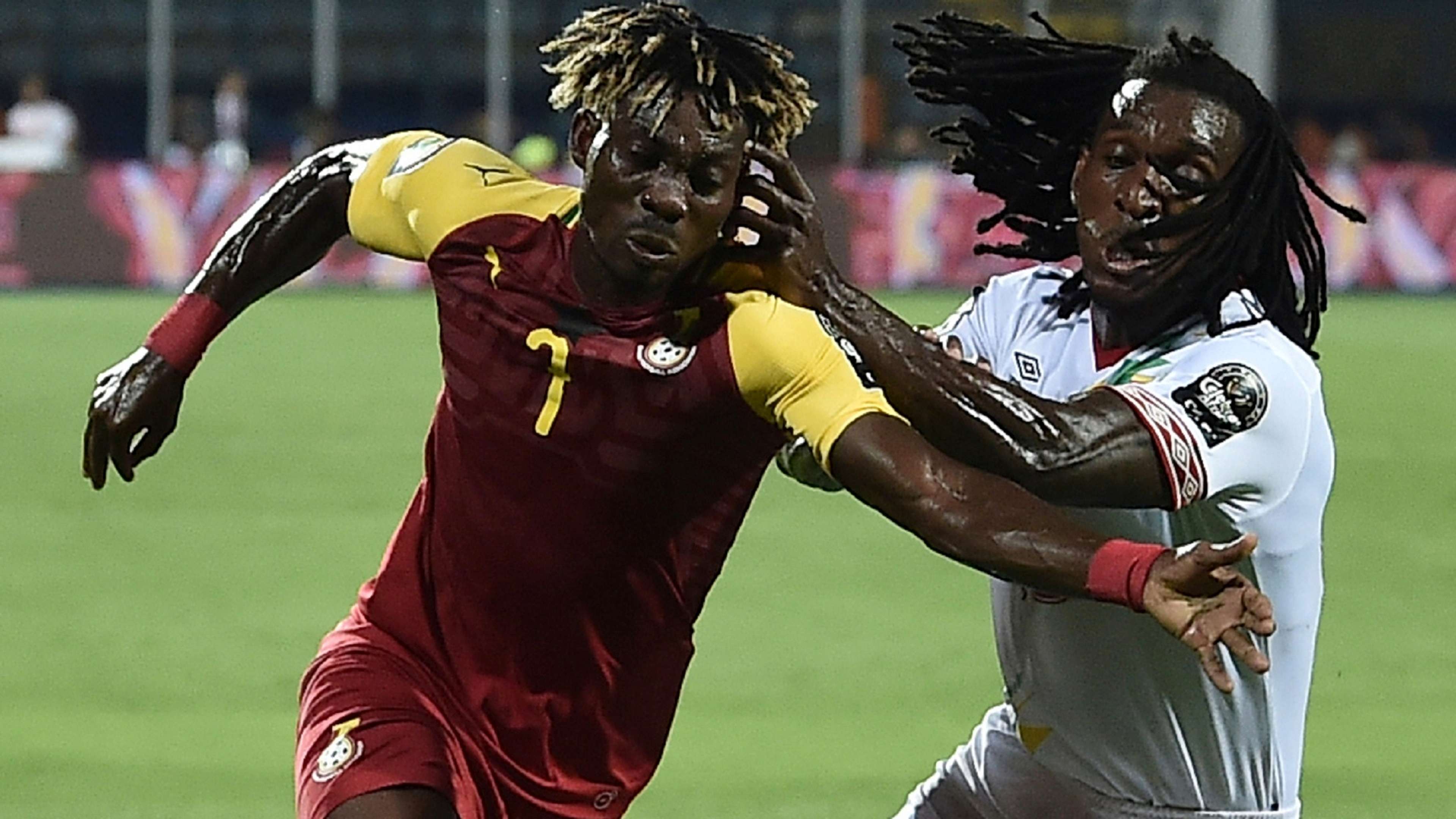 Ghana midfielder Christian Atsu and Benin's midfielder Sessi D'Almeida during the 2019 Africa Cup of Nations