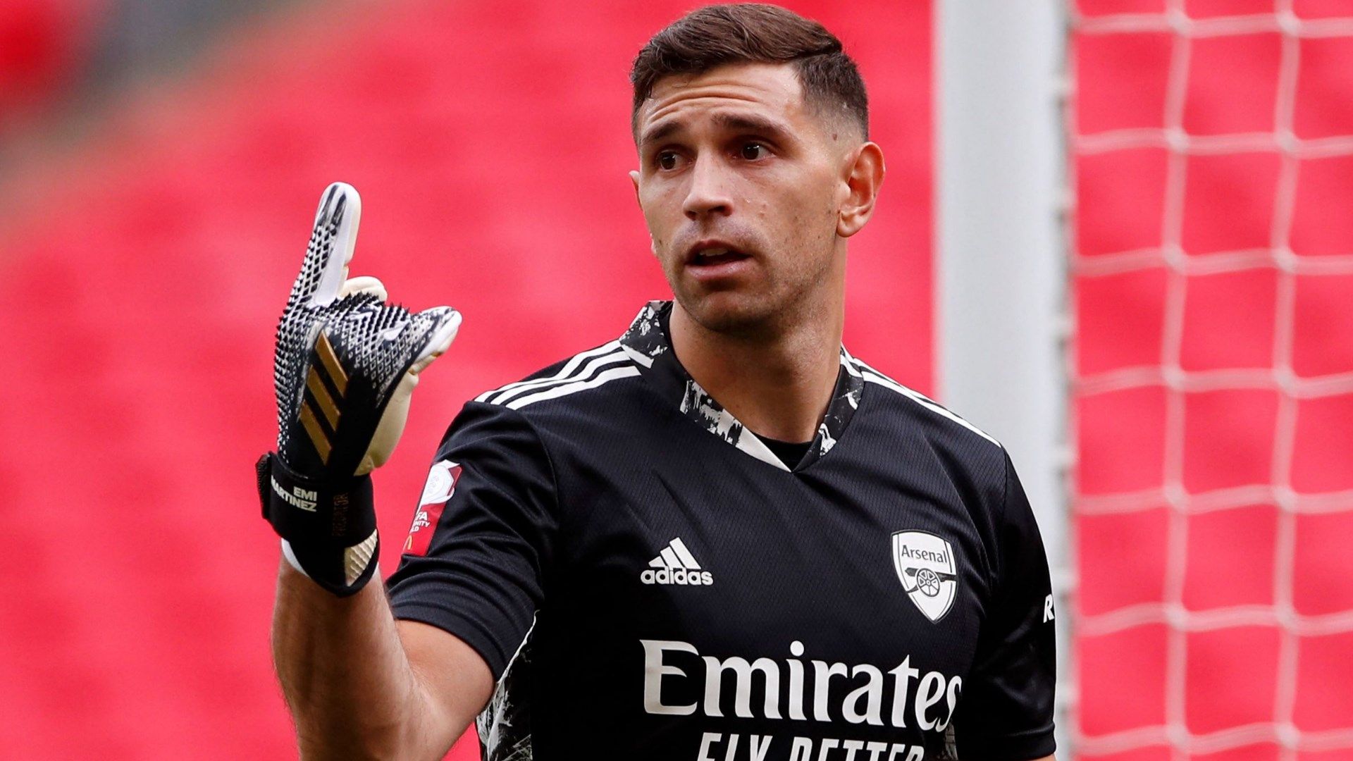 Emiliano Martinez Arsenal 2020