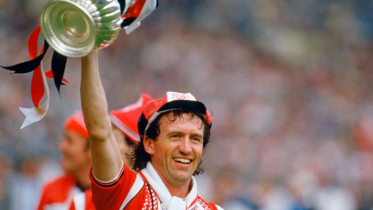 John Gidman Manchester United Premier League