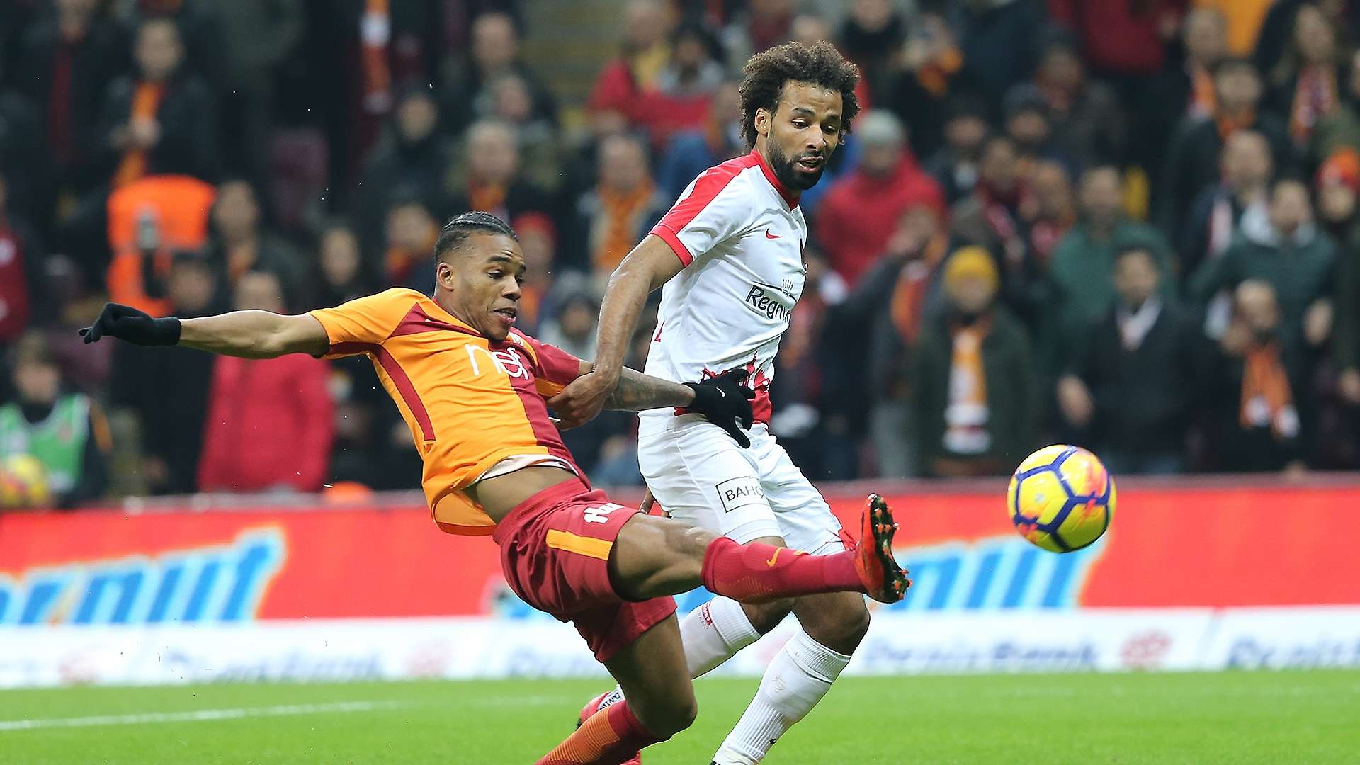 Garry Rodrigues Nazım Sangare Galatasaray Antalyaspor 02122018