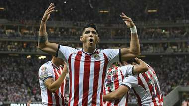 Alan Pulido Chivas