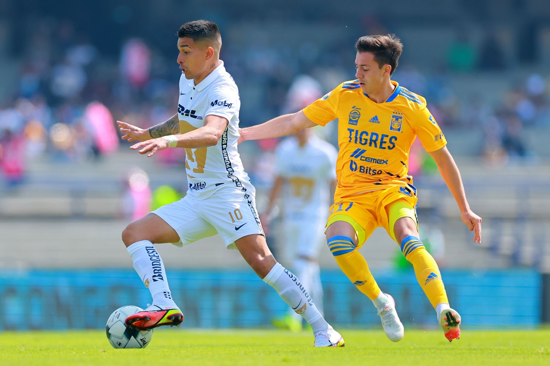 Favio Álvarez Sebastián Córdova Pumas Tigres Jornada 3 Clausura 2022