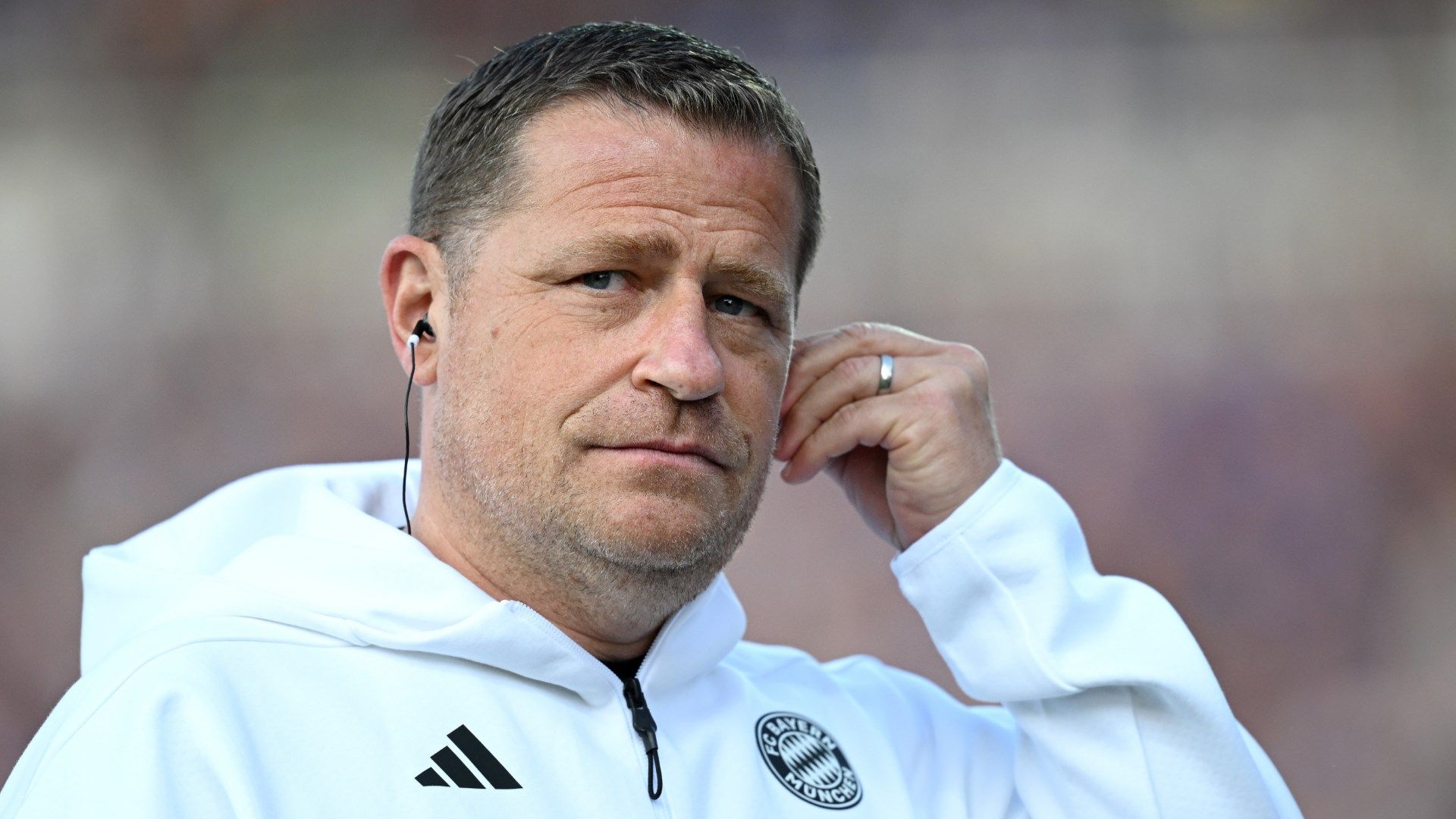 Auch der umstrittene Trip nach Ibiza spielt eine Rolle: Bahnt sich beim FC Bayern München ein Personalhammer an?