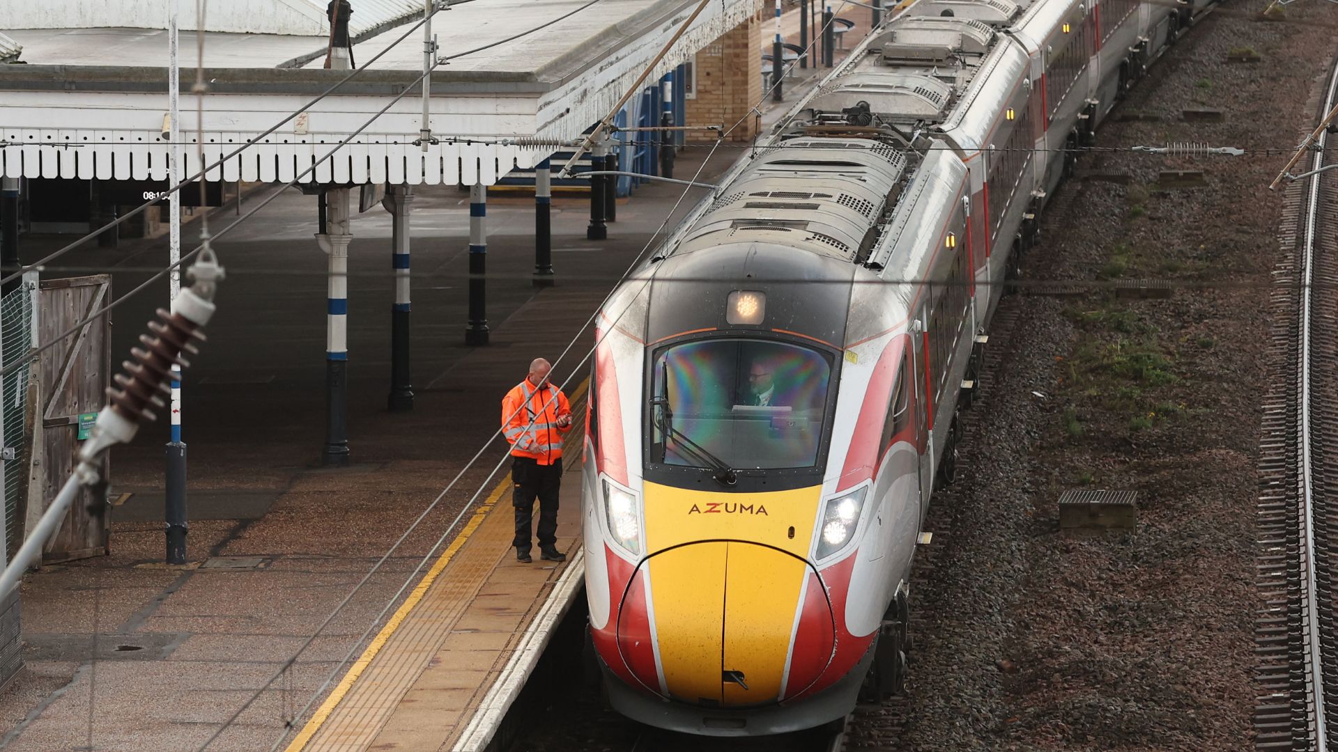 Footballer among victims of horror knife attack on London-bound train hospitalised after being 'slashed across bicep' | Goal.com UK