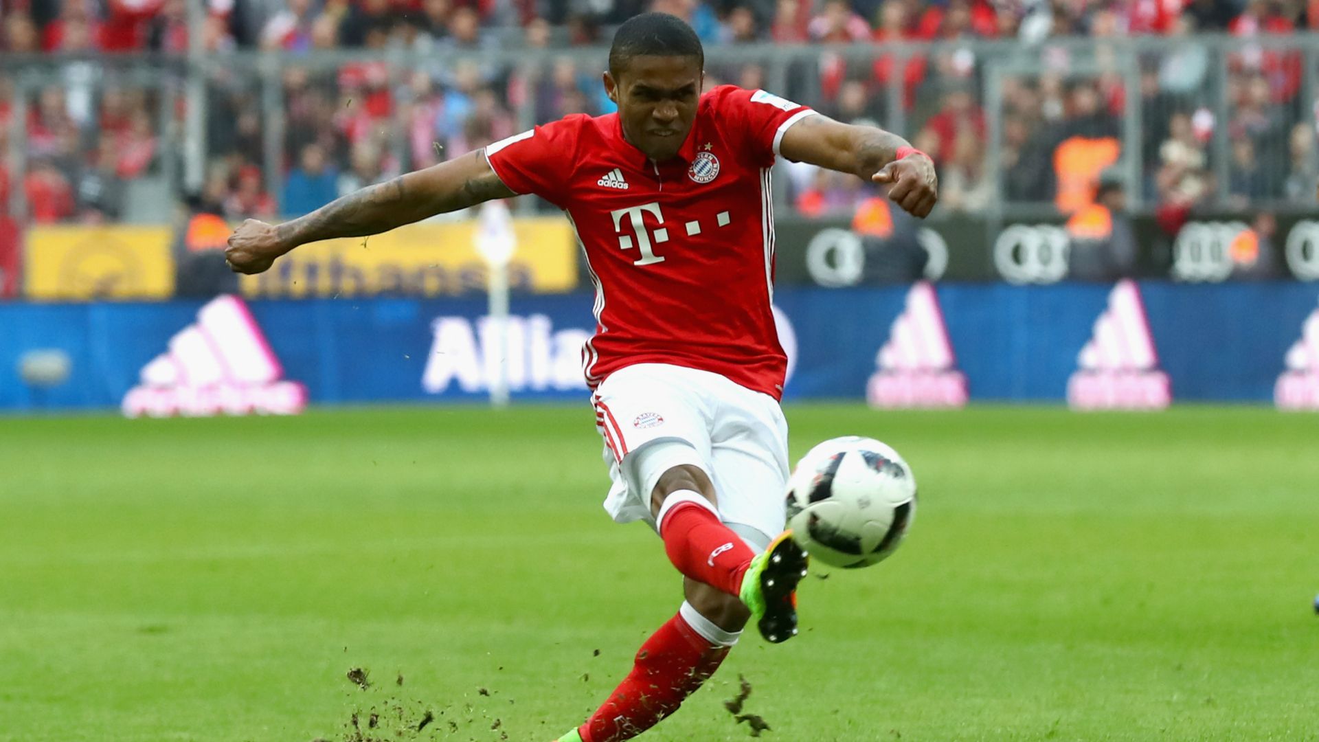 Douglas Costa de Souza Bayern Munchen Eintracht Frankfurt Bundesliga 03112017