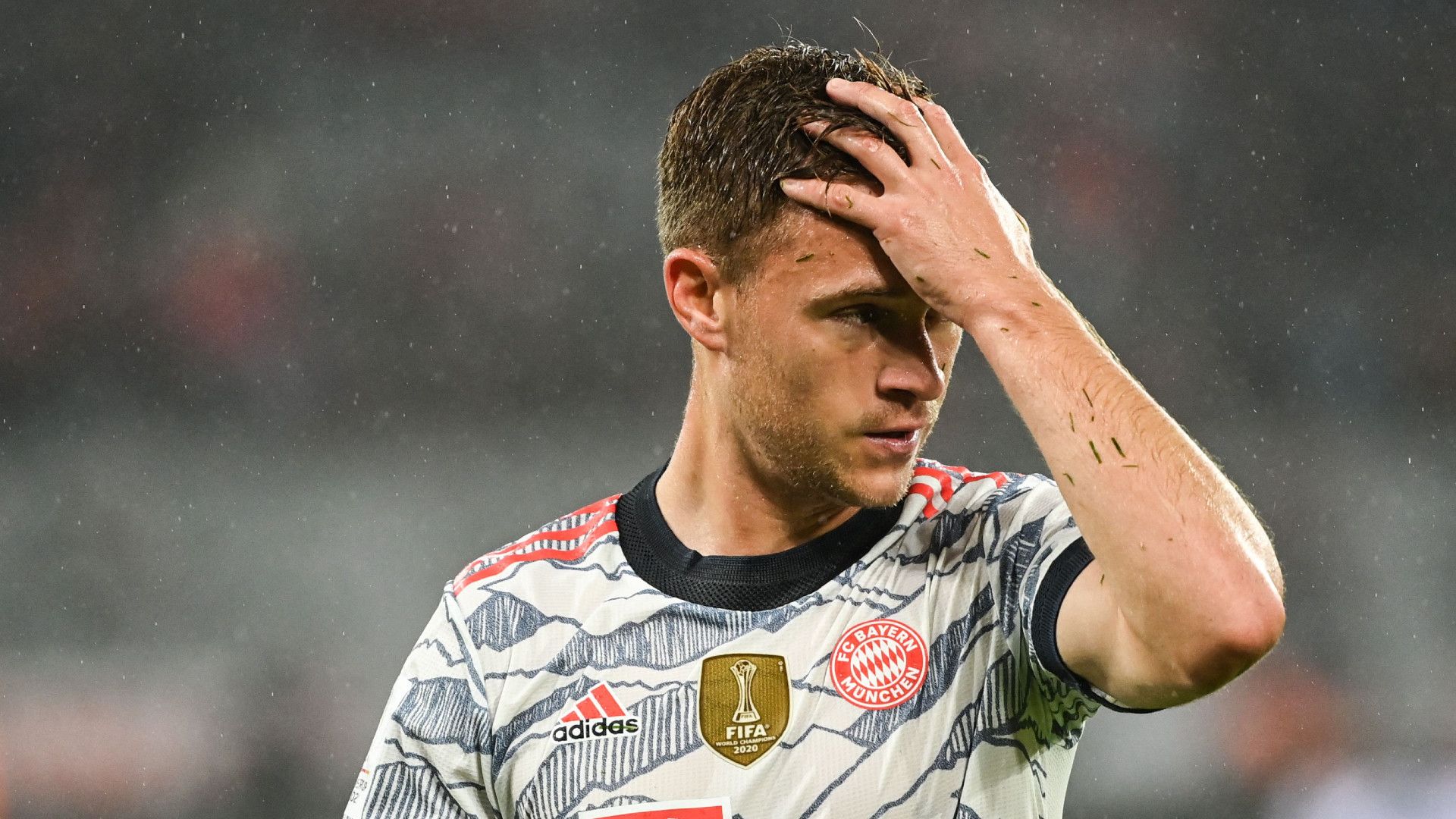 JOSHUA KIMMICH BAYERN MÜNCHEN SUPERCUP 17082021