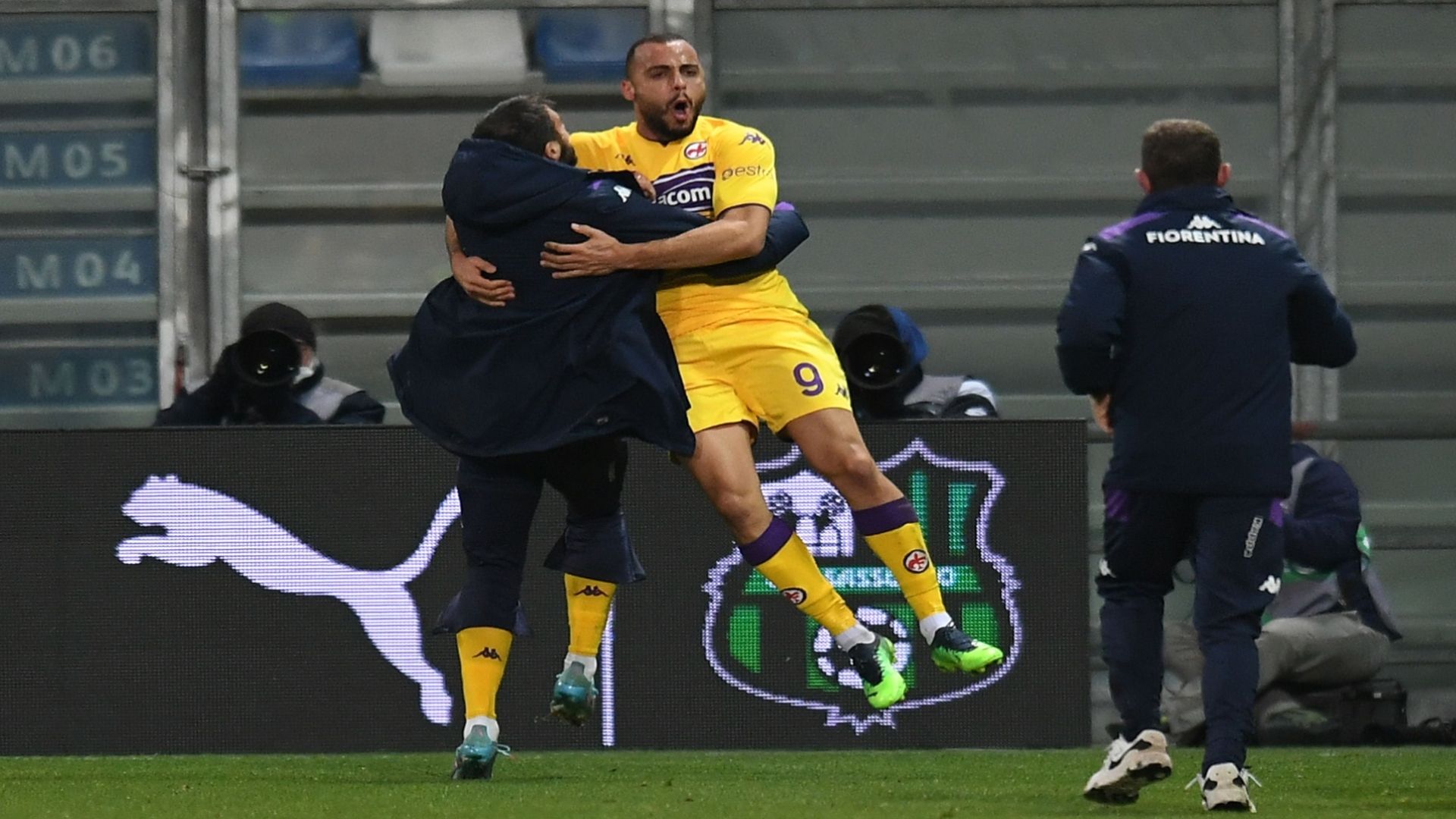 Arthur Cabral Fiorentina Goal