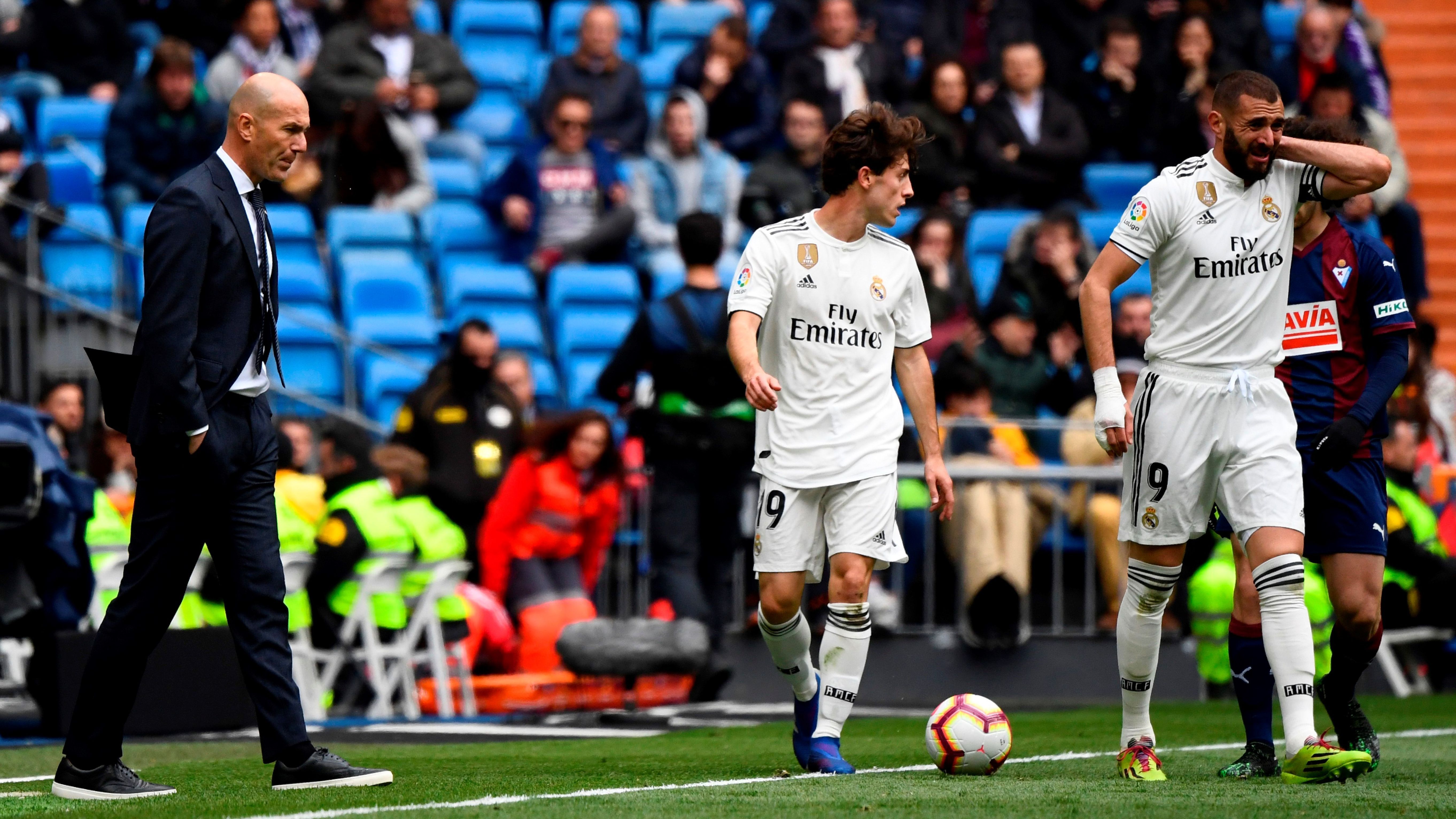 Zinedine Zidane Alvaro Odriozola Karim Benzema Real Madrid Eibar LaLiga 06042019