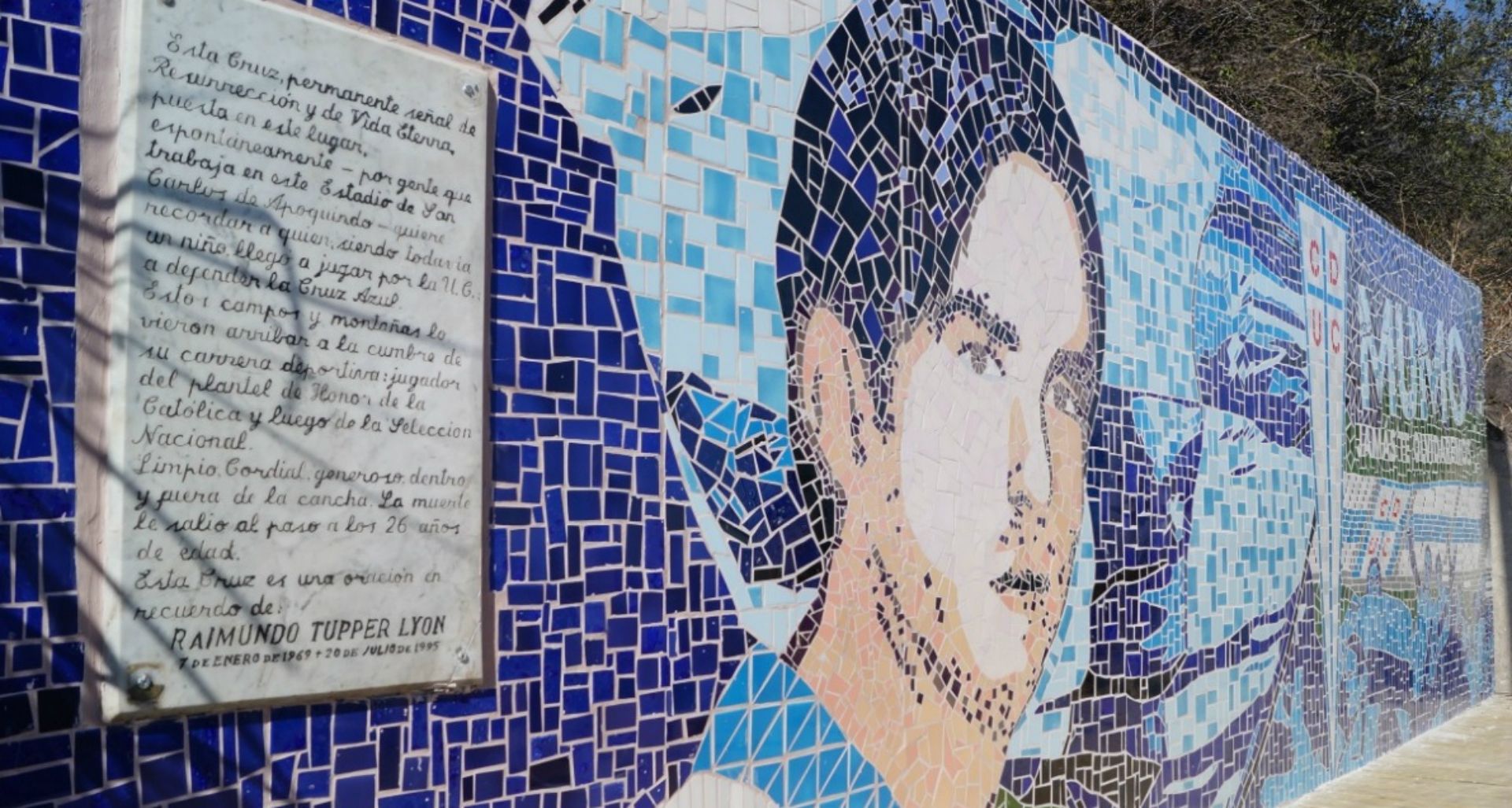 Memorial en homenaje a Mumo Tupper