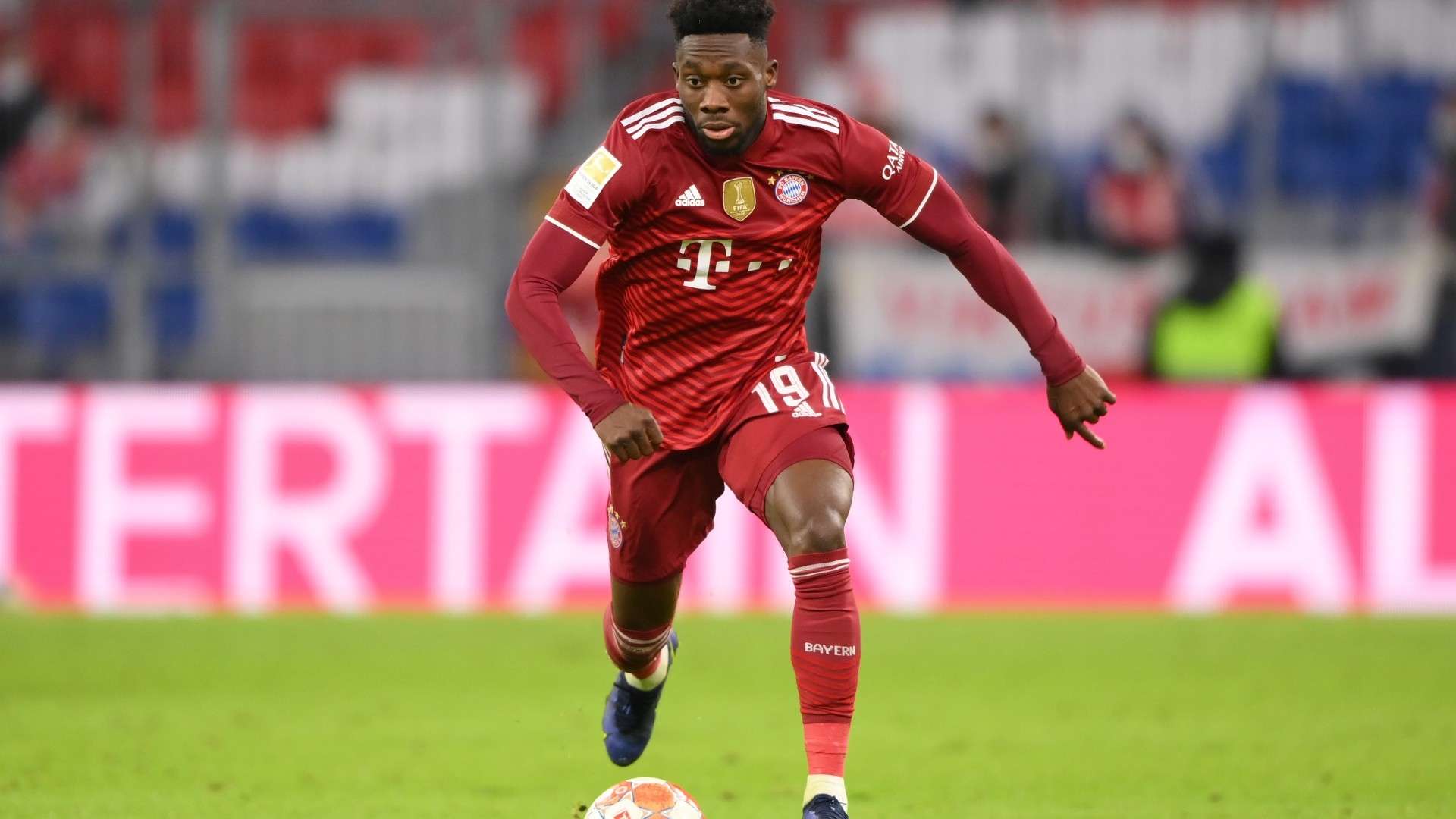 alphonso-davies-202203230900