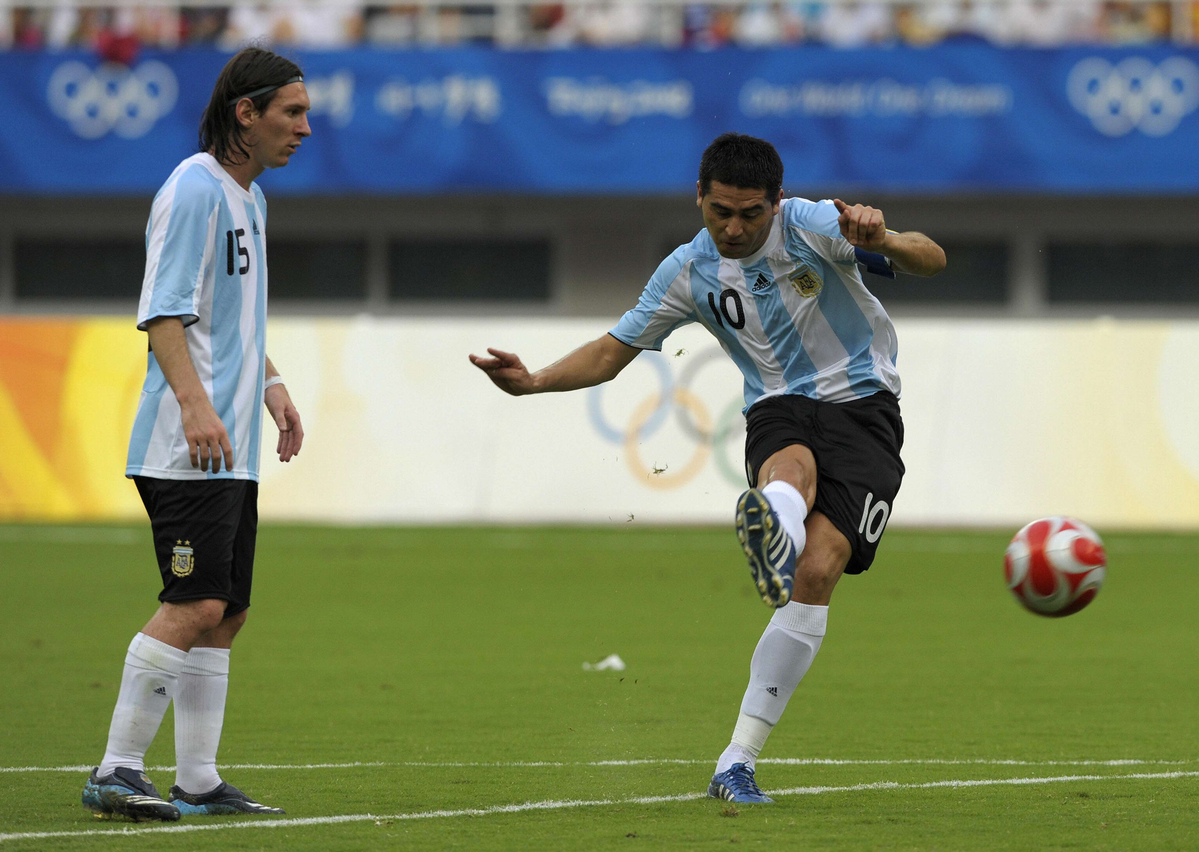 Juan Roman Riquelme Lionel Messi Seleccion Argentina