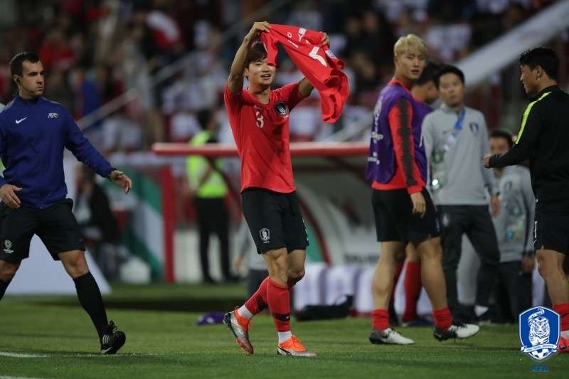 김진수 기성용 위한 세리머니