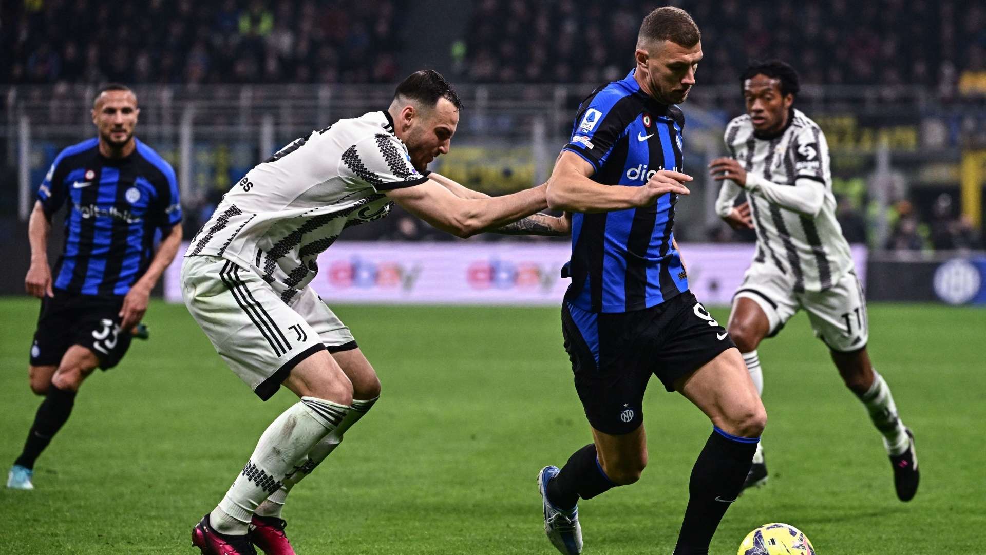 Edin Dzeko Inter Juventus 2022-2023