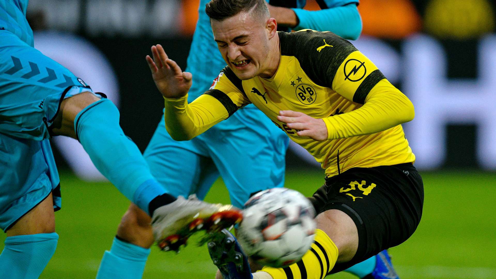 JACOB BRUUN LARSEN BORUSSIA DORTMUND BUNDESLIGA 01122018