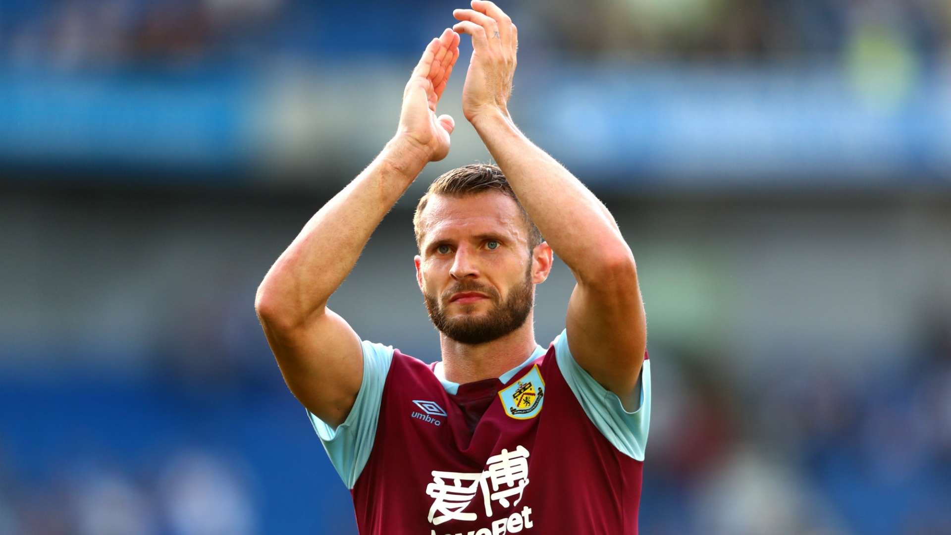 Erik Pieters Burnley 09142019