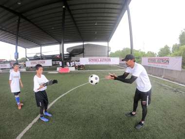 Stiebel Eltron Football Clinic