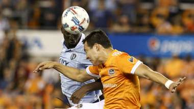 Erick Torres Ike Opara Houston Dynamo Sporting Kansas City MLS playoffs