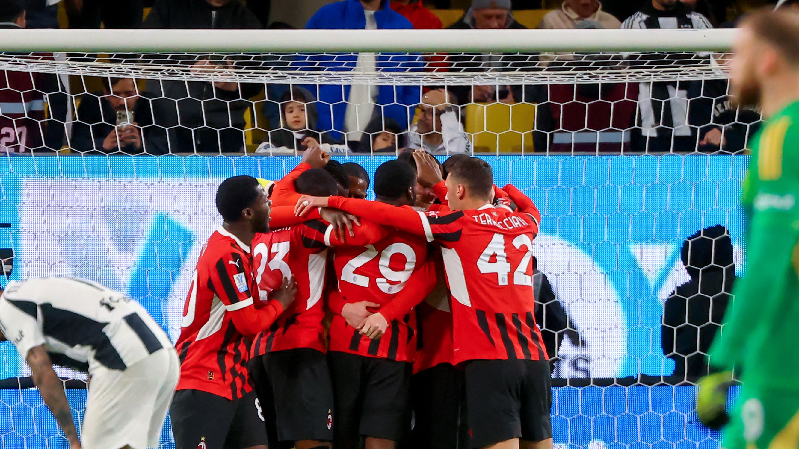 Juventus Milan Italian Supercup 03012025 desktop