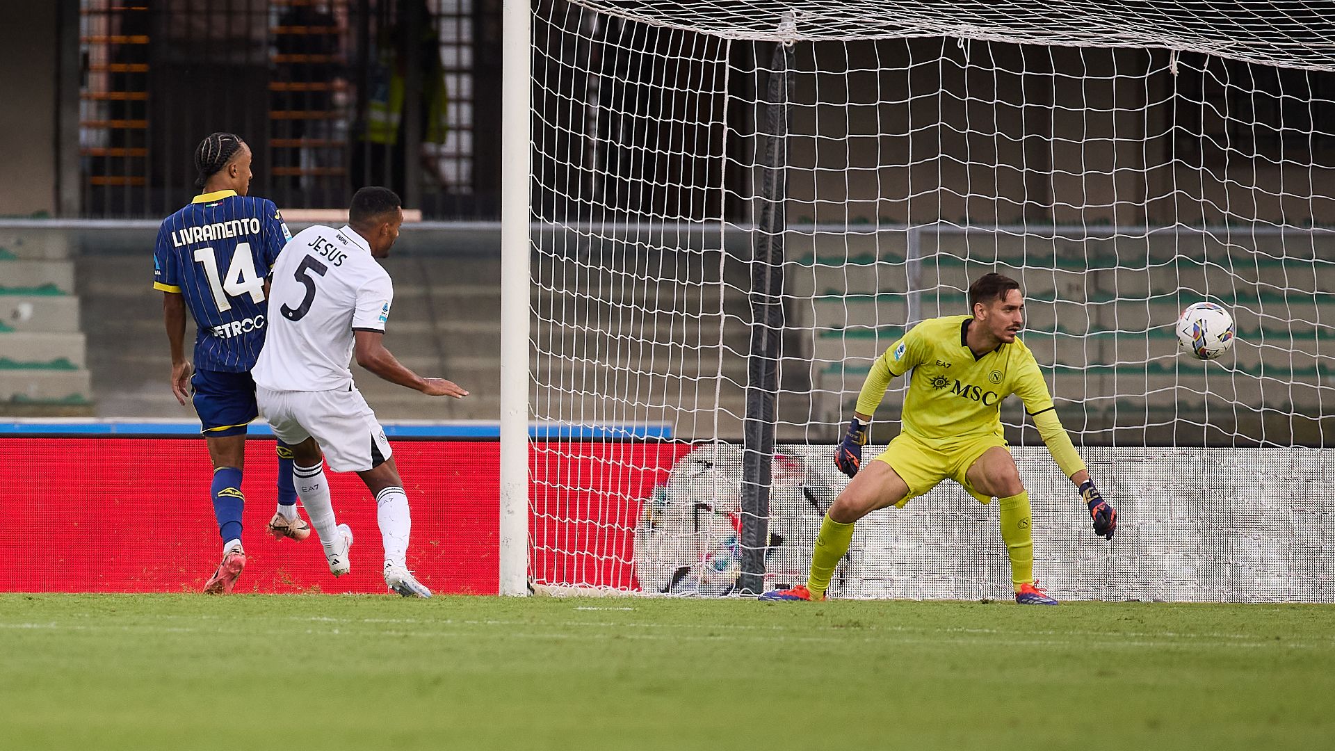 Juan Jesus Verona Napoli