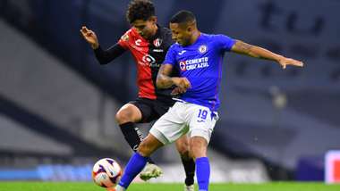 Yoshimar Yotún Jeremy Márquez Cruz Azul Atlas Guardianes 2021