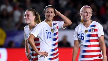 Emily Sonnett Carli Lloyd Hailie Mace USWNT 2018