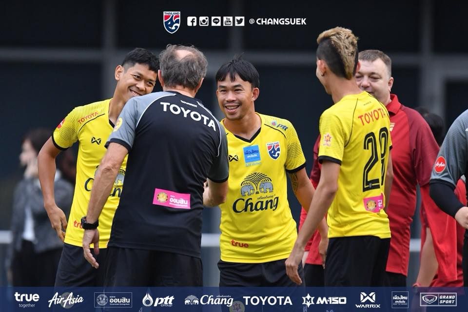 ทีมชาติไทย ซ้อมที่ฮ่องกง