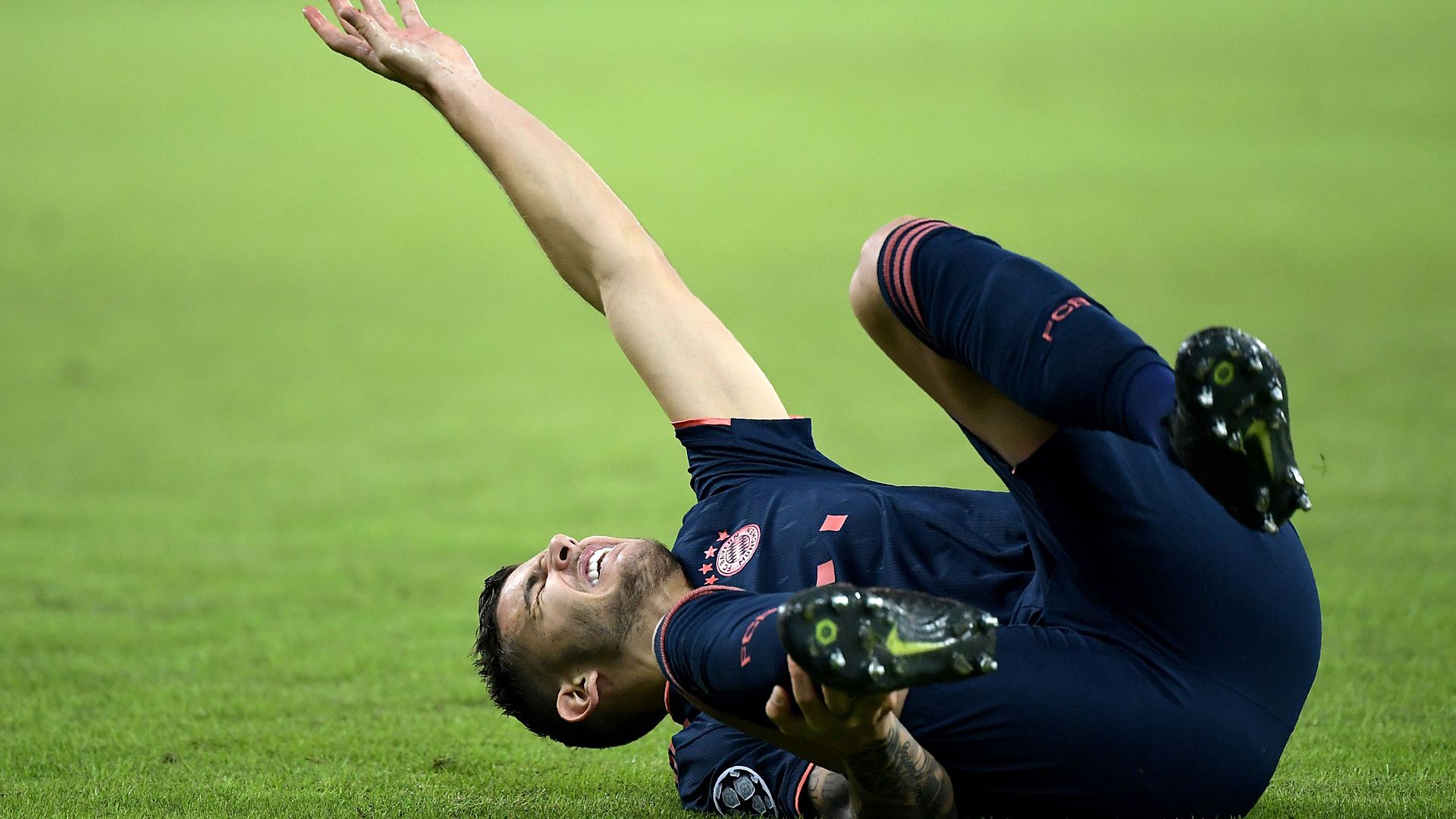 Lucas Hernandez FC Bayern Olympiakos