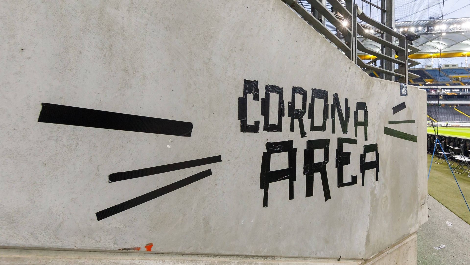 ONLY GERMANY Eintracht Frankfurt Corona 2020