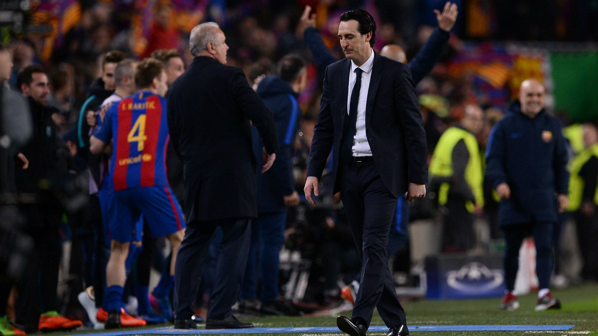Barcelona PSG Emery