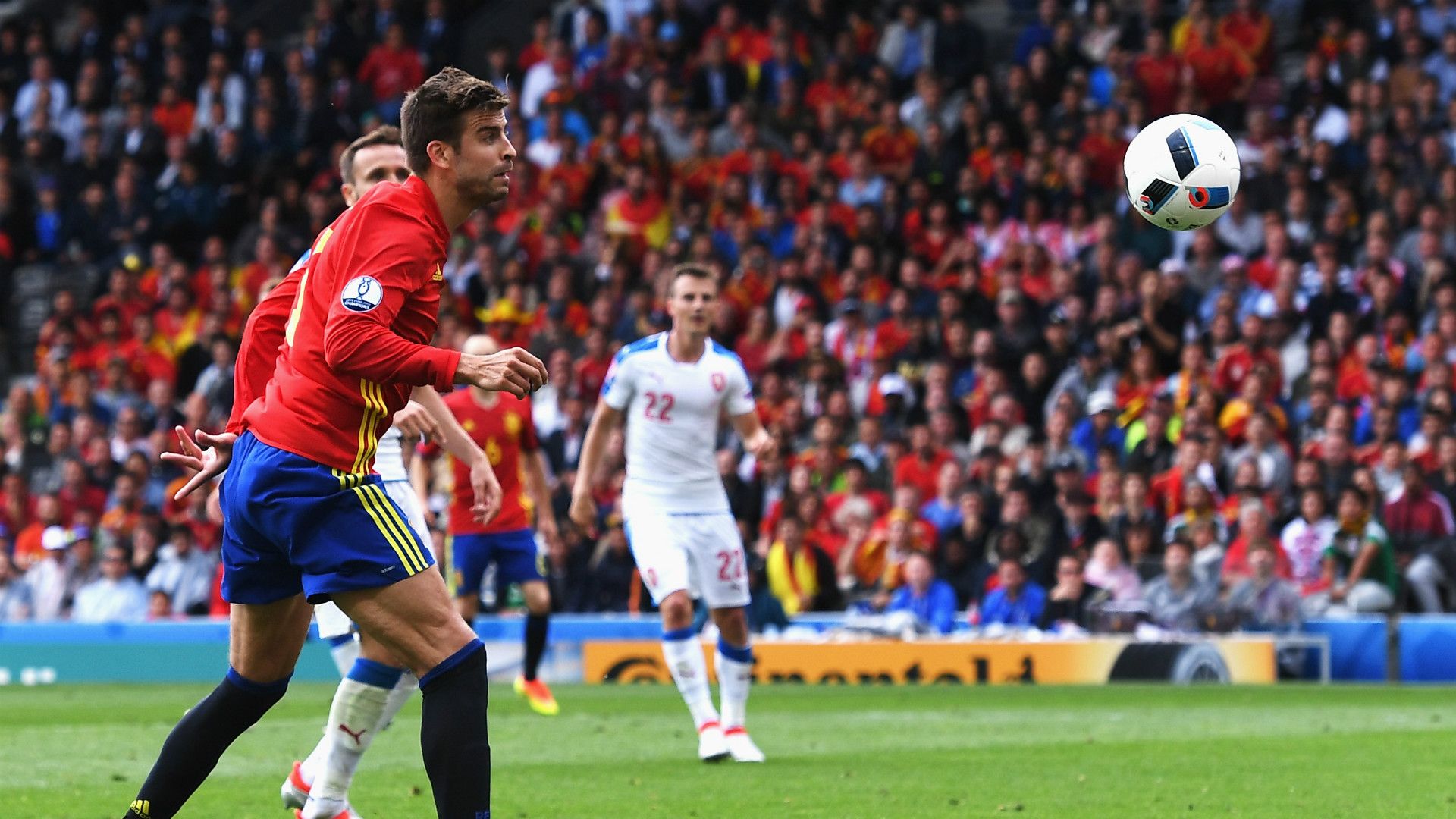 Gerard Pique Spain Czech Republic Euro 2016