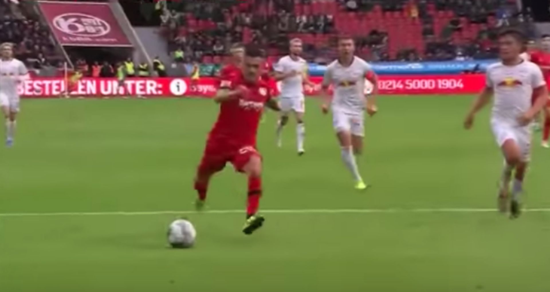 051019 Bayer Leverkusen Leipzig Aránguiz