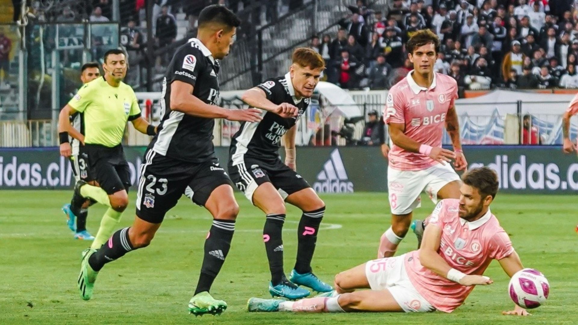 Colo Colo Universidad Católica