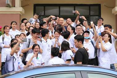 Park Hang-seo Medical checkup in Hanoi, Vietnam