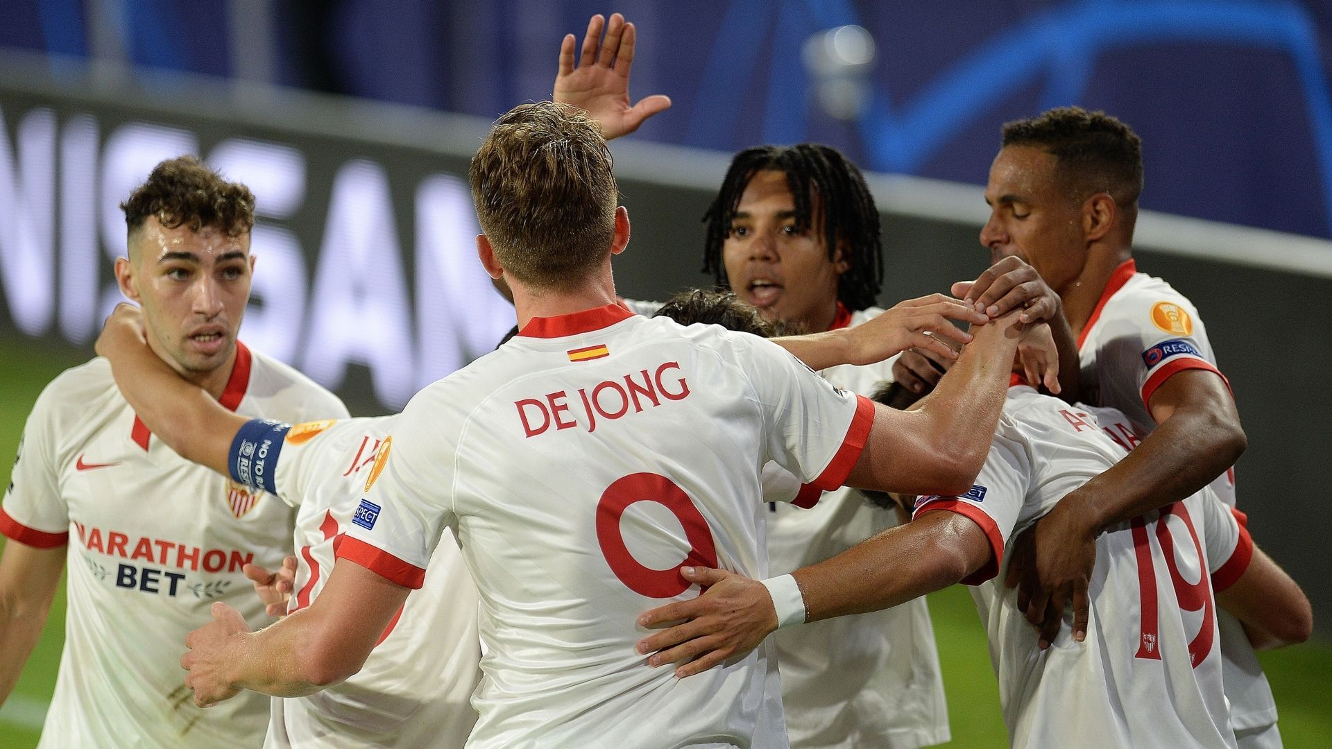 De Jong Sevilla Rennes Champions 281020