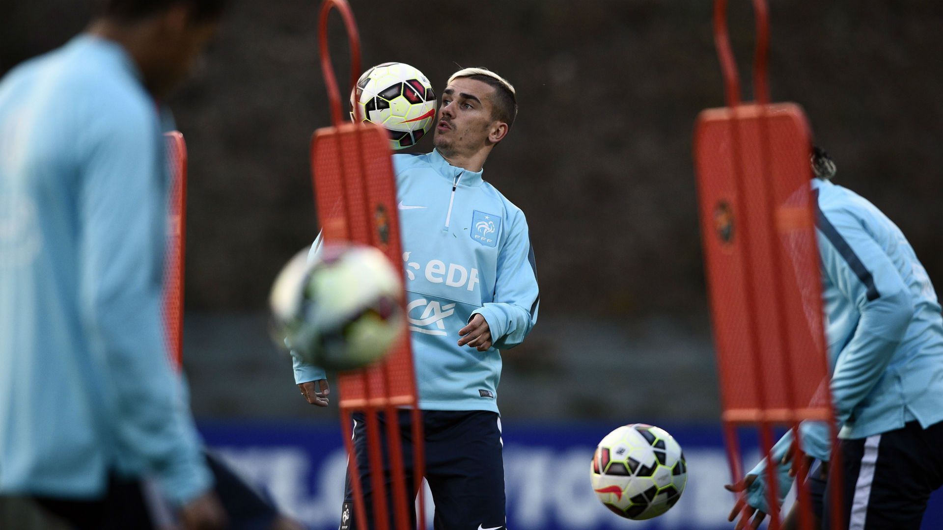 Antoine Griezmann France training 23032015